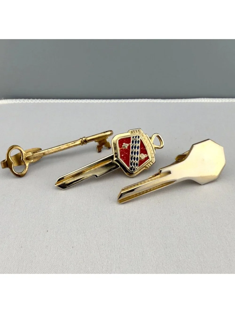 Vintage Gold Tone Key Themed Tie Clips Set Of 3 Skeleton Red Enamel